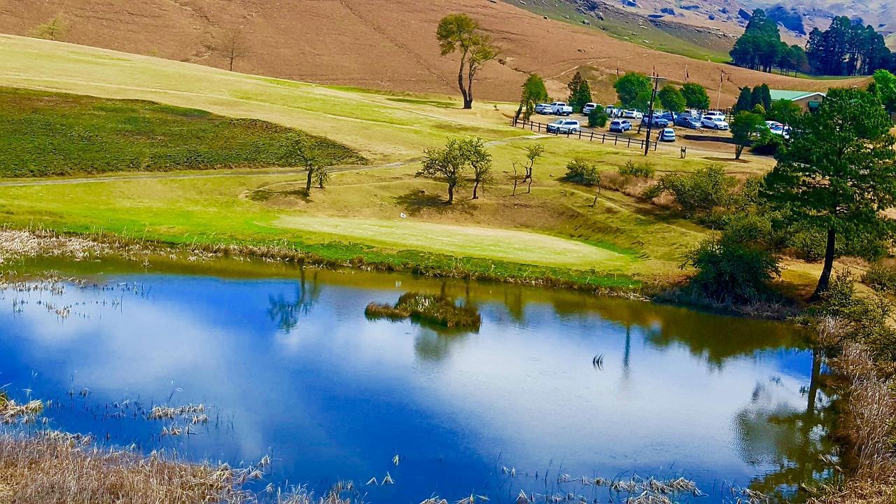 Villa 124 Fairways Drakensberg Gardens Underberg Exterior foto
