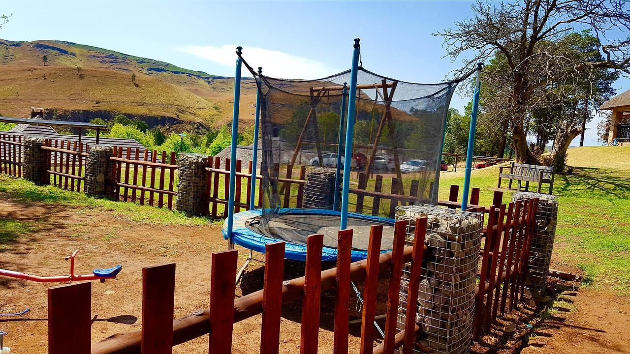 Villa 124 Fairways Drakensberg Gardens Underberg Exterior foto